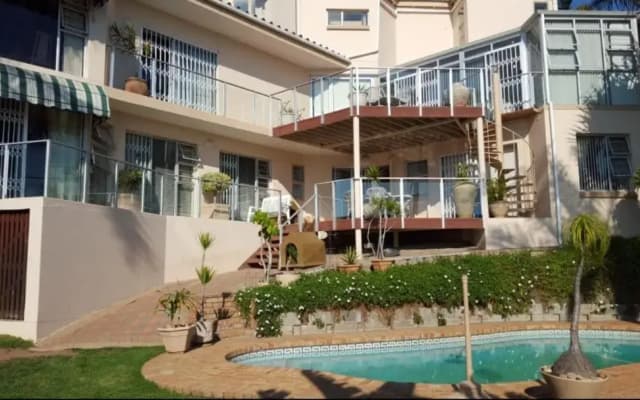 Blue Water Bay Holiday House