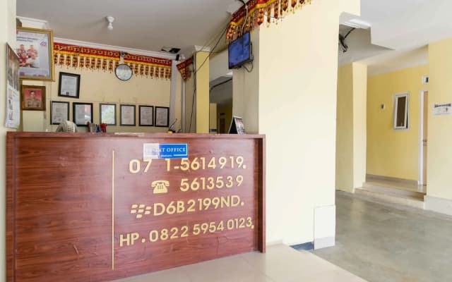 RedDoorz near Griya Agung 2 Palembang