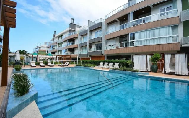 SunClub-300 metros da Praia do Campeche