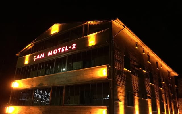 Çam Otel 2