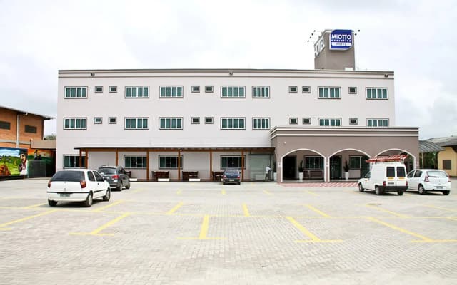 Miotto Executive Hotel