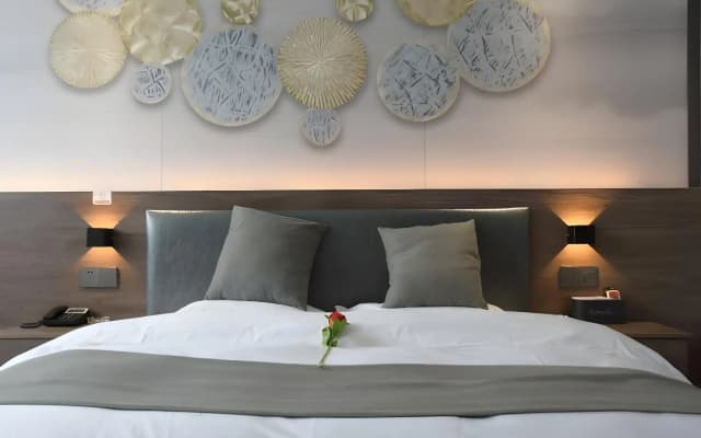 Shell Hotel Henan Puyang Nanle County Guangming Nan Road
