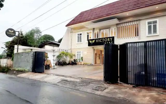 Victory Stay (near UNDIP Tembalang)