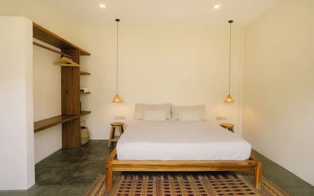 Ananda House