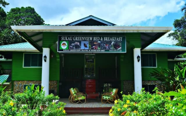 Sukau Greenview Bed & Breakfast