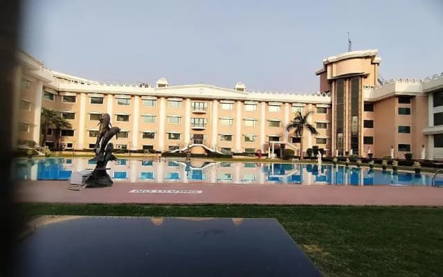 Holiday Regency
