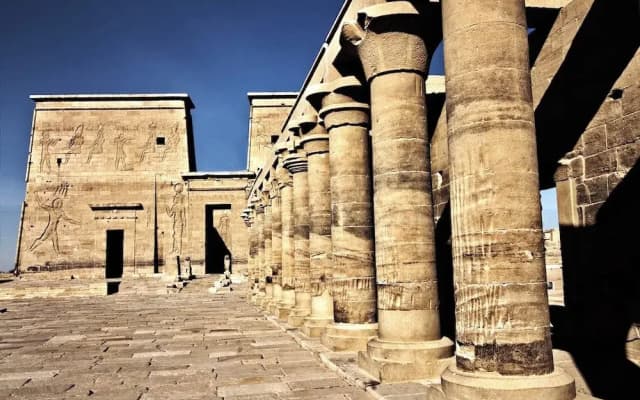 4 Days 3 Nights Nile Cruise Trip from Aswan to Luxor Every Monday, Wednesday and Friday with Guided Tours