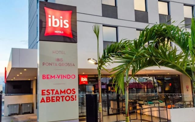 Ibis Ponta Grossa