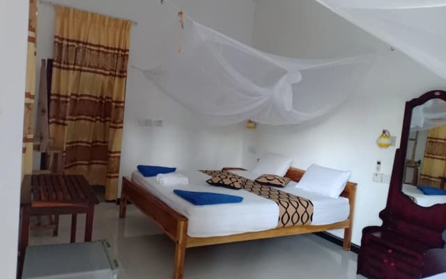 Surf & Sand Hotel