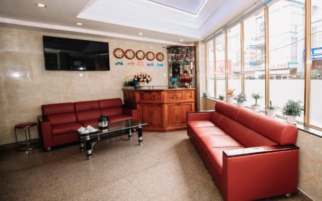 Khanh Hong Hotel