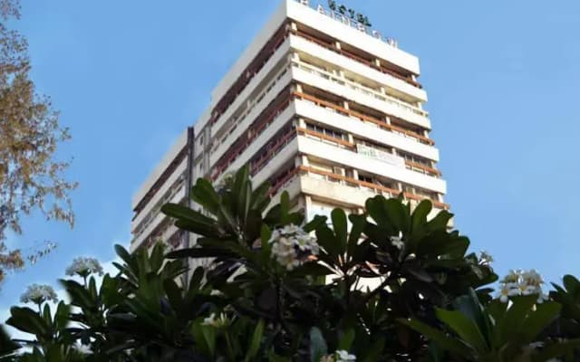 Hotel Rainbow