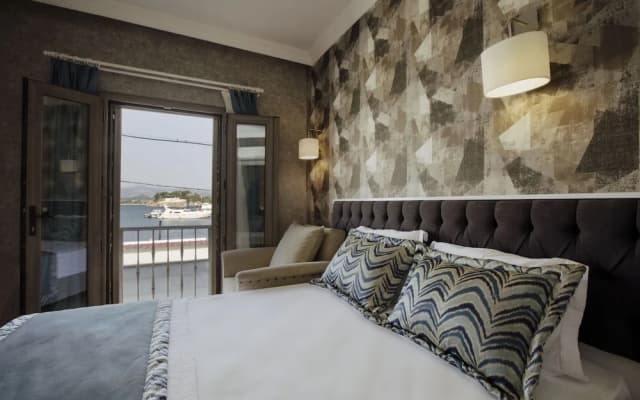 Capa Butik Otel