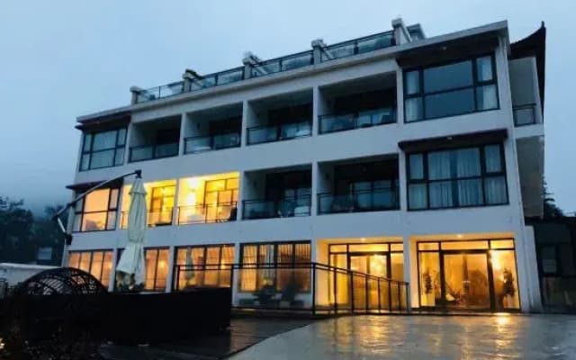 Zhangjiajie National Forest Park Nvue Resorts