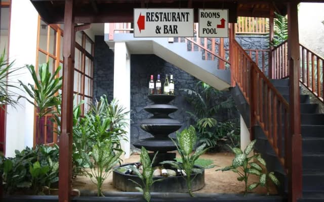 Silan Mo Hotel