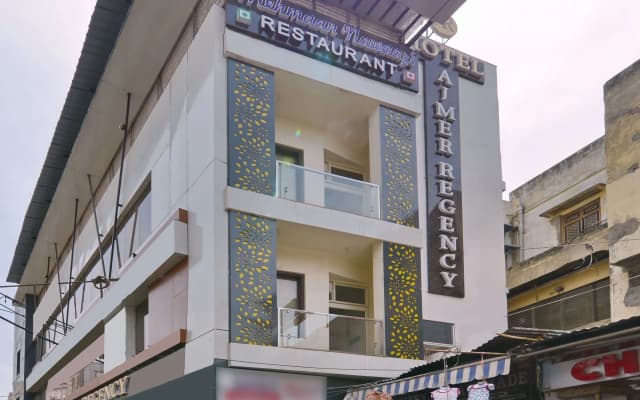 OYO 11928 Hotel Ajmer regency
