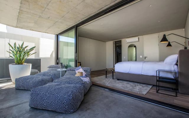 Villa Pietra - Camps Bay