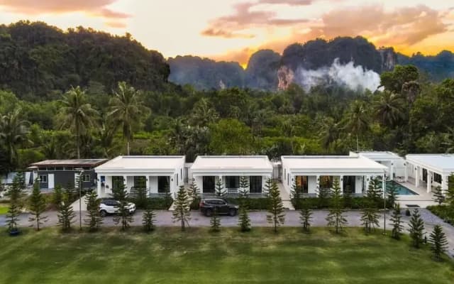 Tarn Villa Krabi
