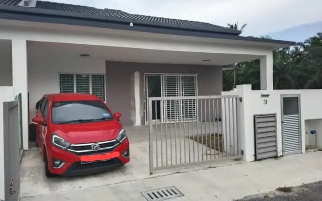 Abah StayCation
