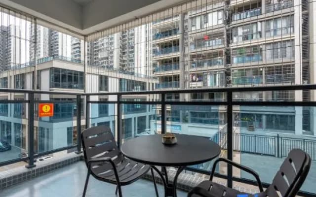 Poxi Hotel Meizhou West High-Speed Rail Station Tianhong Shopping Center Branch