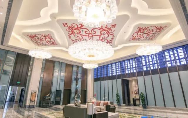 Yunlan Bay Shuanglian Hot Spring Resort
