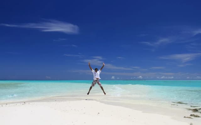 Beach Heaven Maldives - Golden Turtle Guest House