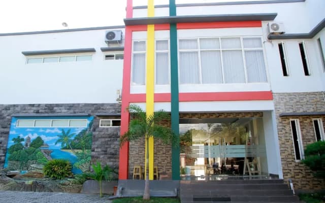 OYO 1559 Pondok Garuda Guest House