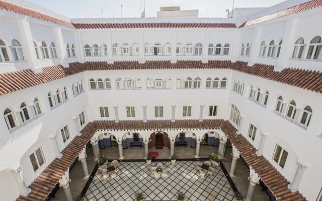 El Minzah Hotel