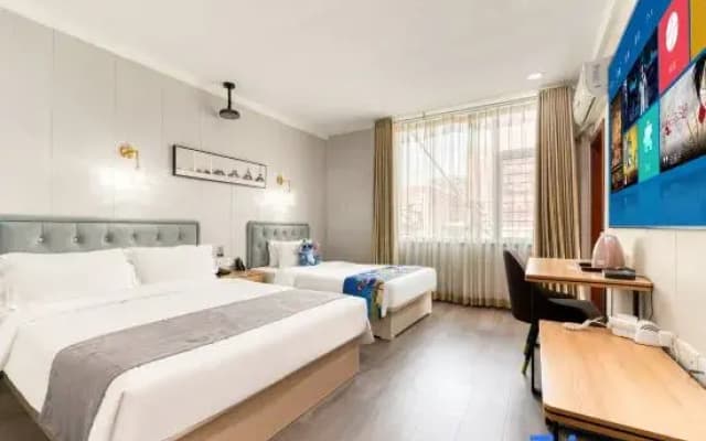 Jianyang Business Hotel (Dongying Dongcheng Wanda Plaza store)