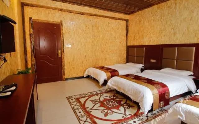 Hangtong Hotel