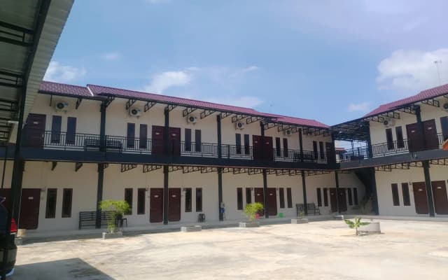 OYO 90618 Hanania House Syariah