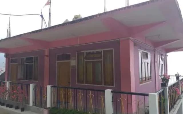 Vamoose Ashis Homestay