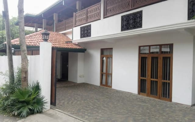 Liyya Residence