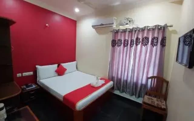 Hotel KSR Grand