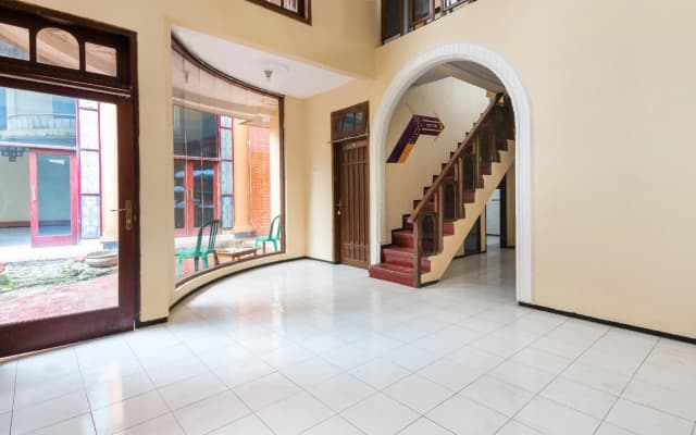 Hotel O Safira Family Residence Syariah