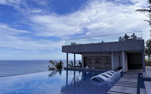 Sunrise Oceanfront Mui Ne - V Ruby