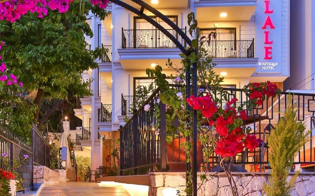 Lale Hotel