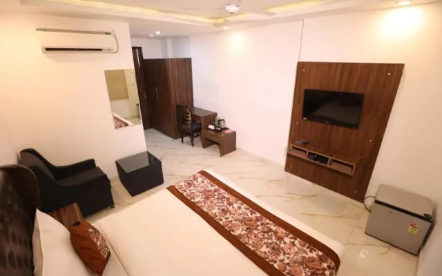 Hotel Milan by Foxi Group-Delhi Airport