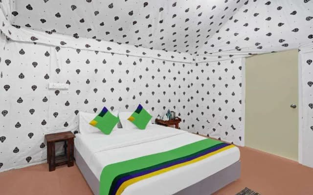 Hotel Hinduja Luxury Camp & Resort
