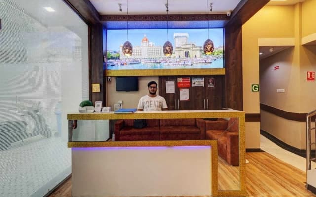 Hotel New Blue Sapphire Residency