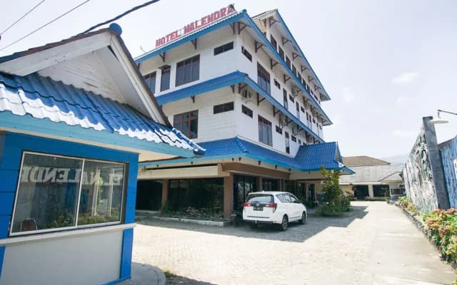 RedDoorz Plus near Pelabuhan Bitung