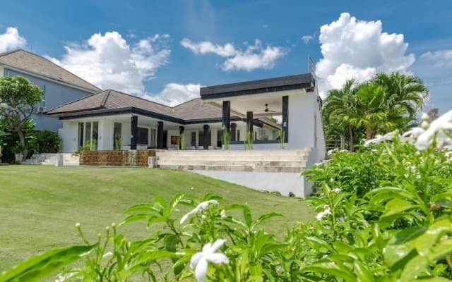 Villa Pondok Wahyu Sedana