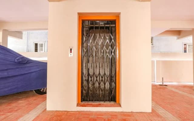 Via Prestige Castle