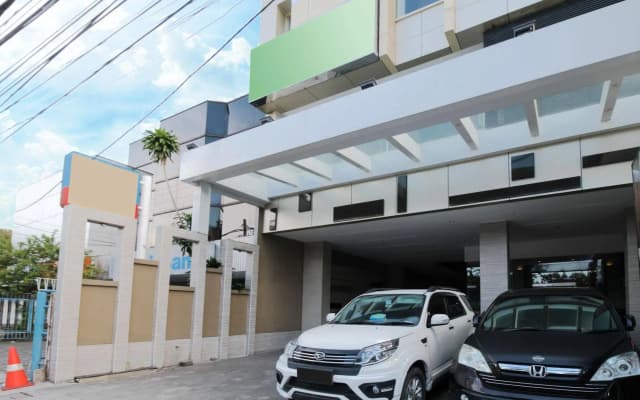 Airy Taman Remaja Kusuma Bangsa Surabaya