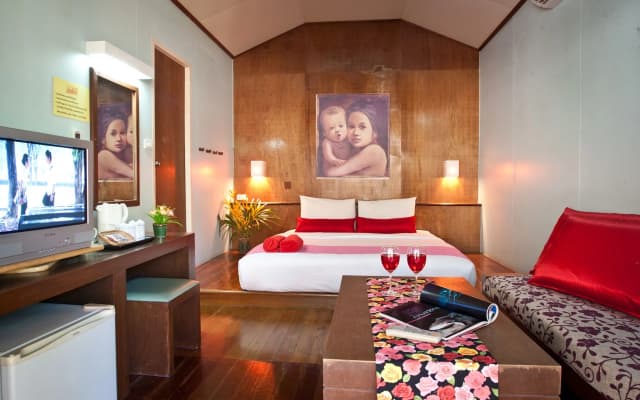 Villa Cha Cha Chaolao Beach Resort