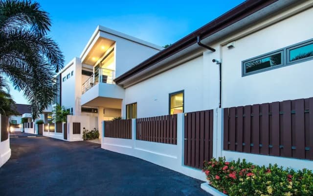Trendy 4BR Villa Kari in KA Villas Rawai