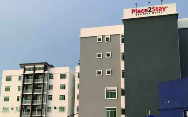 Place2Stay Business Hotel @ Emart Riam