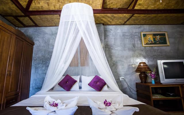 Buri Gallery House & Resort