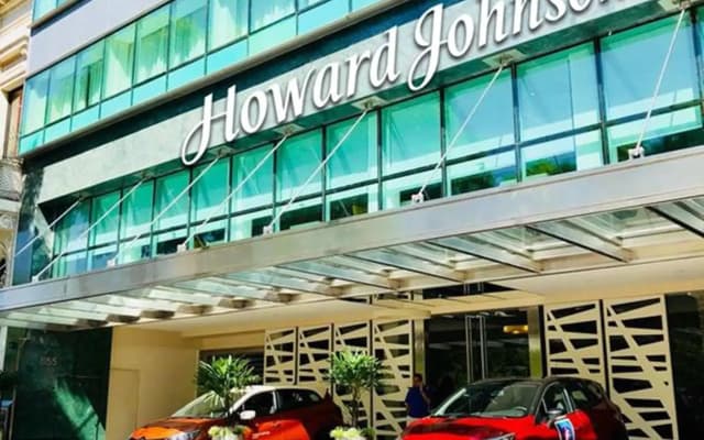 Howard Johnson Plaza by Wyndham Buenos Aires