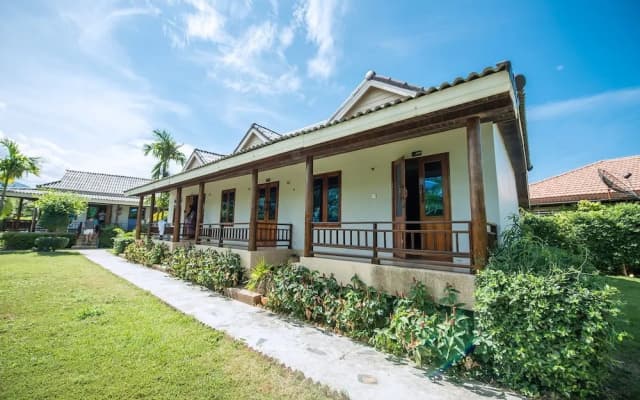 Baan Rabieng Bungalows