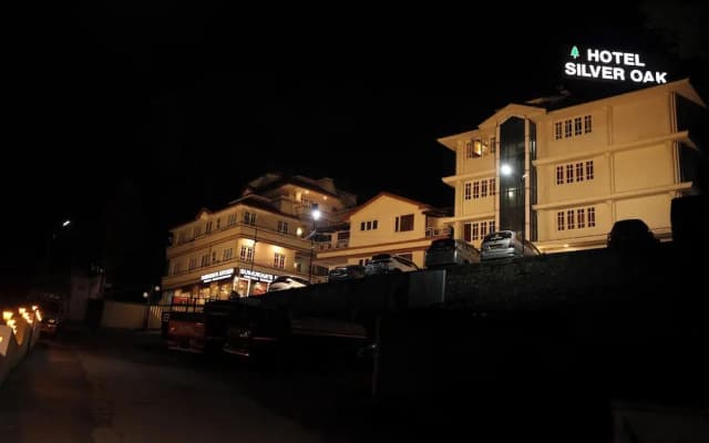 Hotel Silver Oak Annexe